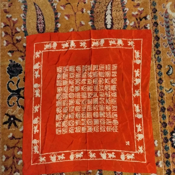 Vintage silk scarf - Picture 3 of 6